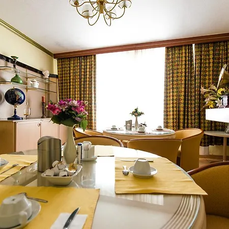 Lowen 3* Offenbach am Main